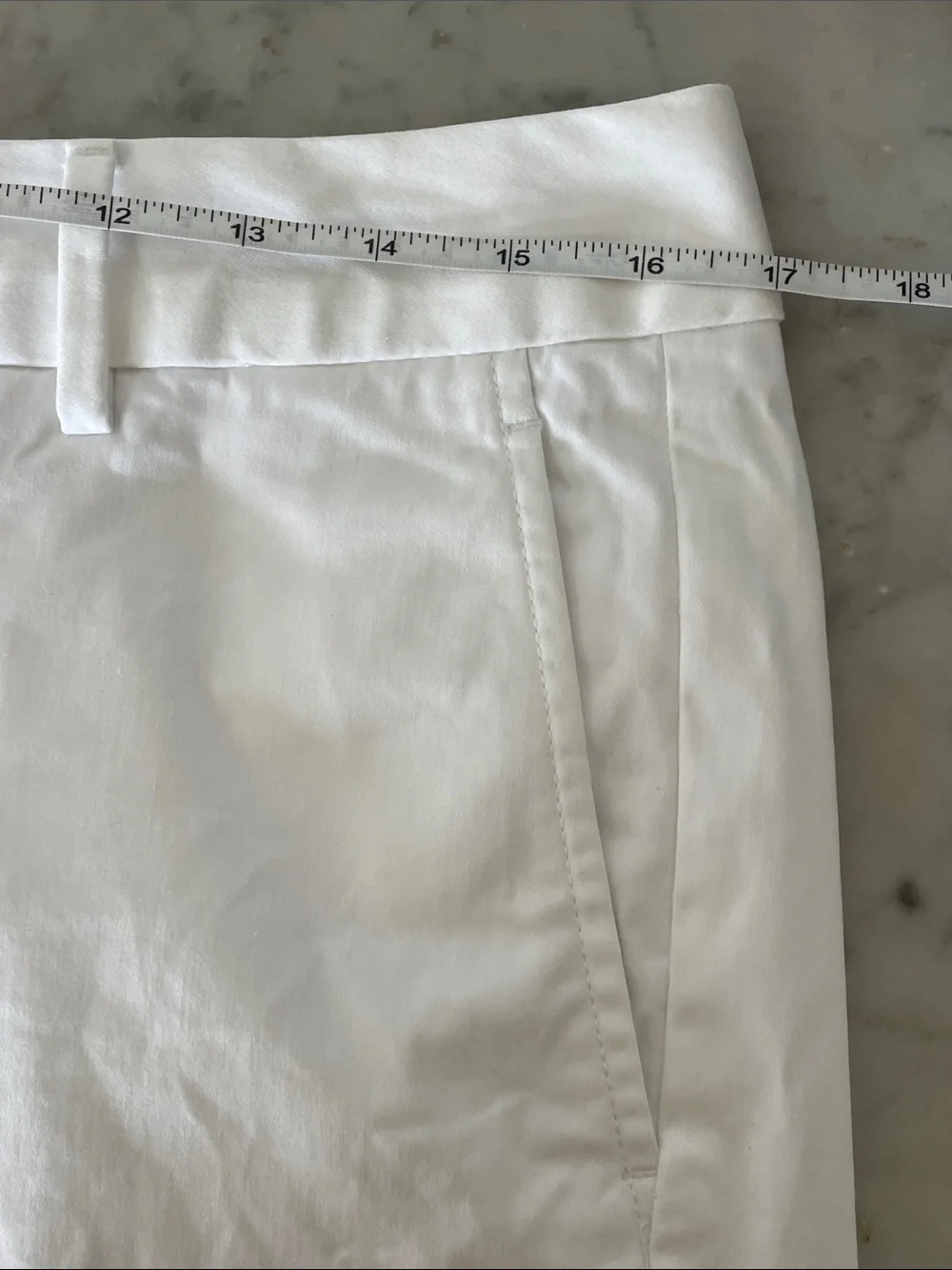 BANANA REPUBLIC Martin Fit White Bermuda Shorts with Back Flap Pockets 8